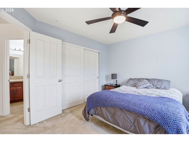 3468 Se SILVER FOX Ave, Hillsboro, OR 97123