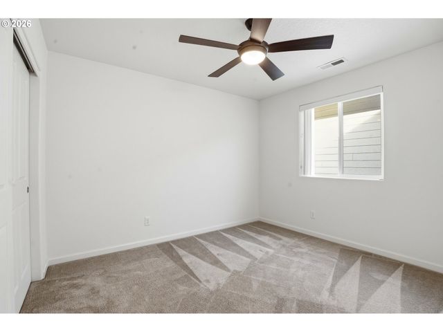 3468 Se SILVER FOX Ave, Hillsboro, OR 97123