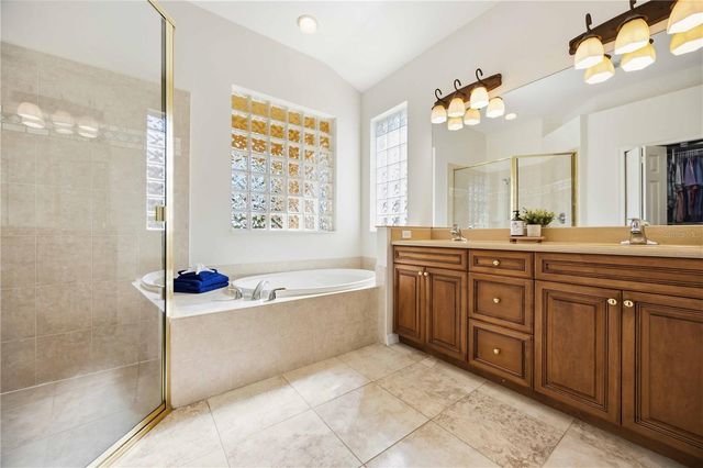 126 TREVISO COURT, North Venice, FL 34275