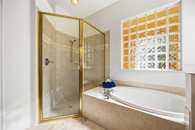 126 TREVISO COURT, North Venice, FL 34275