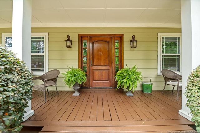 6874 S Staff Road, Fayetteville, NC 28306
