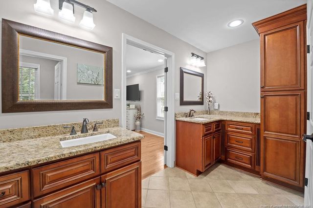 6874 S Staff Road, Fayetteville, NC 28306
