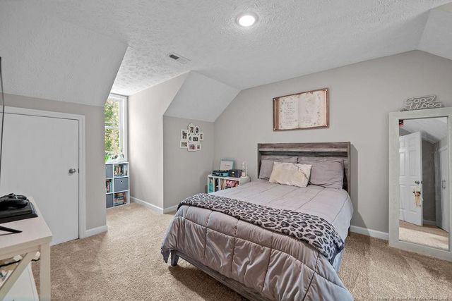6874 S Staff Road, Fayetteville, NC 28306
