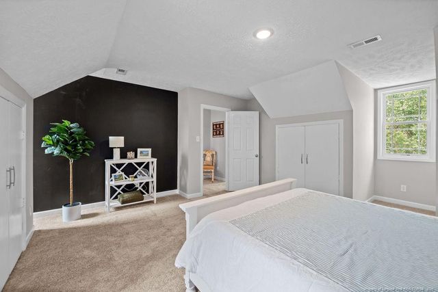 6874 S Staff Road, Fayetteville, NC 28306