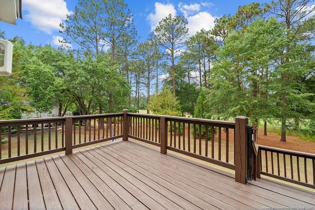 6874 S Staff Road, Fayetteville, NC 28306