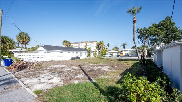 3614 GULF BOULEVARD, St Pete Beach, FL 33706