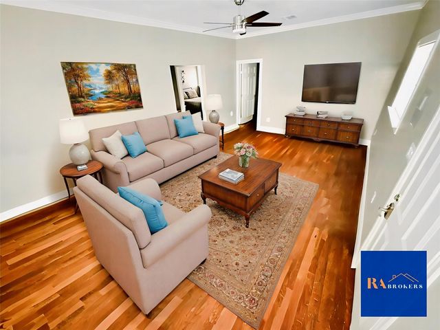 20 Wentworth Lane, Coldspring, TX 77331