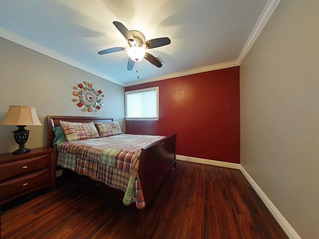 20 Wentworth Lane, Coldspring, TX 77331