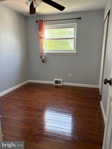9009 EASTVIEW ST, Philadelphia, PA 19152