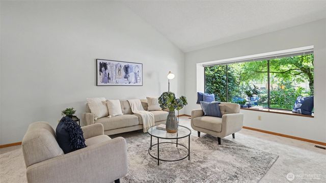 15822 SE 167th Place, Renton, WA 98058