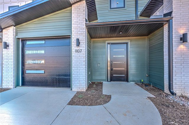 1133 Emilia Avenue, Lowell, AR 72745