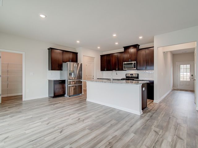 3724 Howland Ct, Rockvale, TN 37153