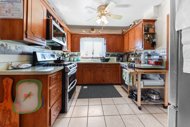 605 East Street, Mazon, IL 60444