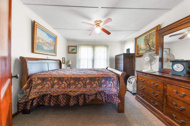 605 East Street, Mazon, IL 60444