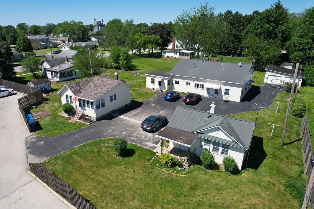 605 East Street, Mazon, IL 60444