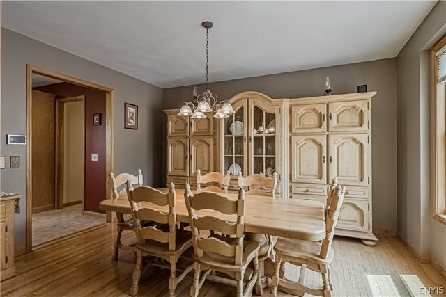 8925 Tibbitts Road, New Hartford, NY 13413
