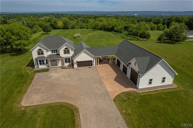 8925 Tibbitts Road, New Hartford, NY 13413