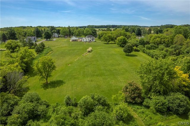 8925 Tibbitts Road, New Hartford, NY 13413