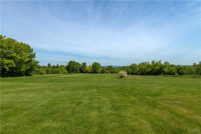 8925 Tibbitts Road, New Hartford, NY 13413