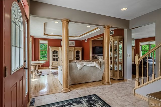 8925 Tibbitts Road, New Hartford, NY 13413