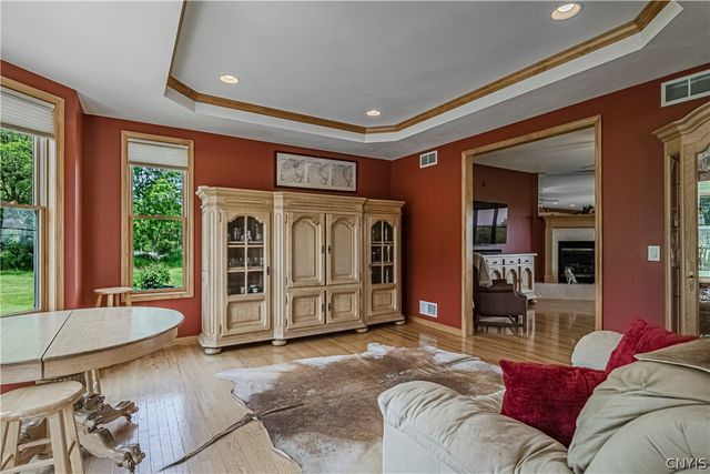 8925 Tibbitts Road, New Hartford, NY 13413