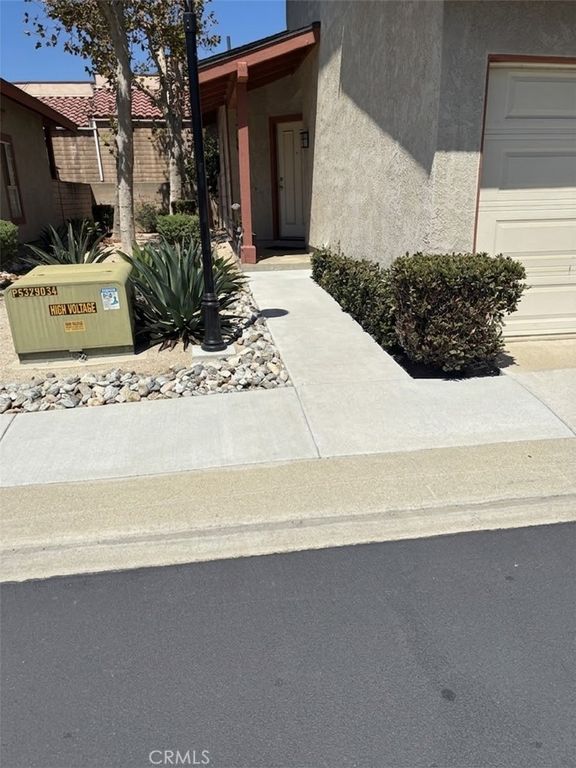 948 Carlton Privado, Ontario, CA 91762 — photo 2