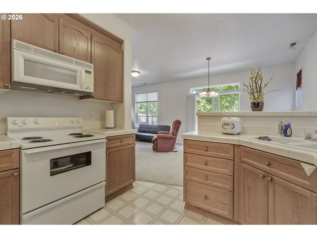 20319 Sw VERONA Ct, Beaverton, OR 97003