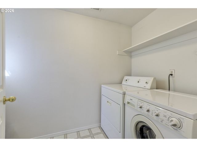 20319 Sw VERONA Ct, Beaverton, OR 97003