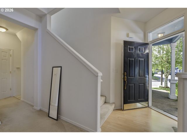 20319 Sw VERONA Ct, Beaverton, OR 97003
