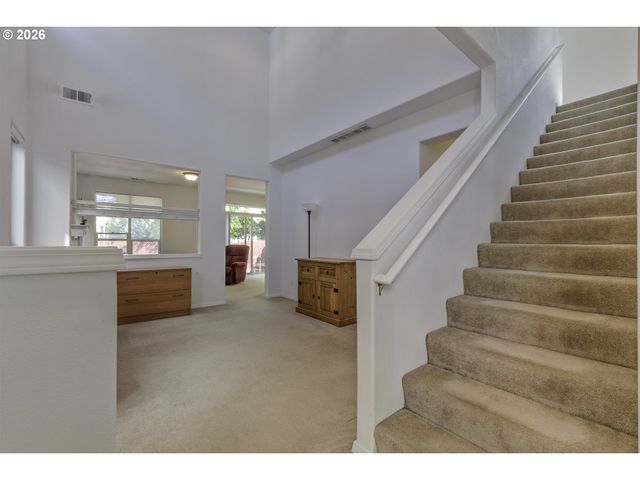 20319 Sw VERONA Ct, Beaverton, OR 97003