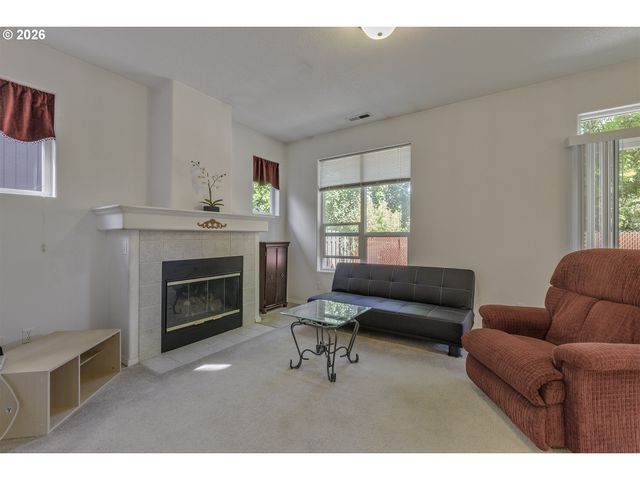 20319 Sw VERONA Ct, Beaverton, OR 97003