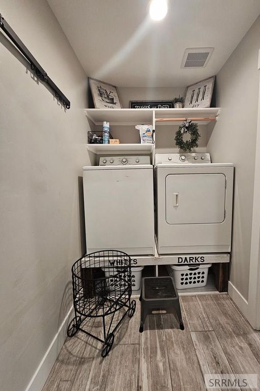 Image 12 of property listing at 852 E 1425 N, Shelley, ID 83274