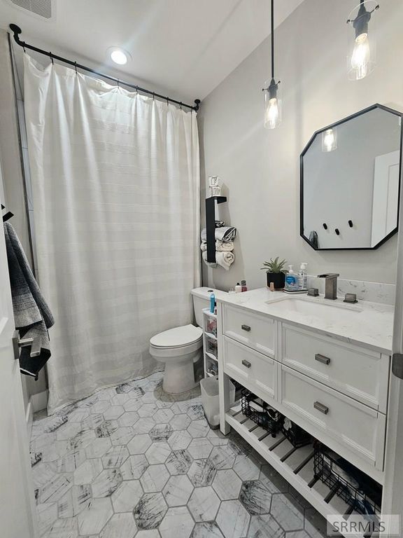 Image 22 of property listing at 852 E 1425 N, Shelley, ID 83274