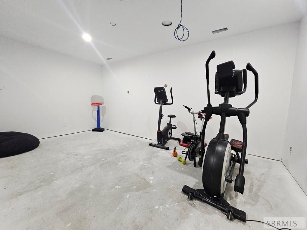 Image 25 of property listing at 852 E 1425 N, Shelley, ID 83274