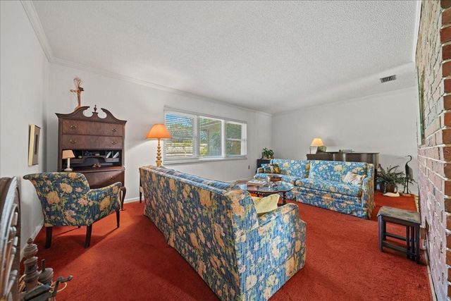 2147 NE 7TH STREET, Ocala, FL 34470