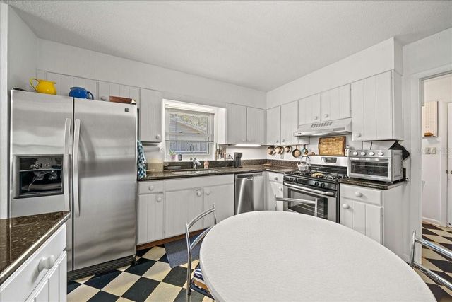 2147 NE 7TH STREET, Ocala, FL 34470