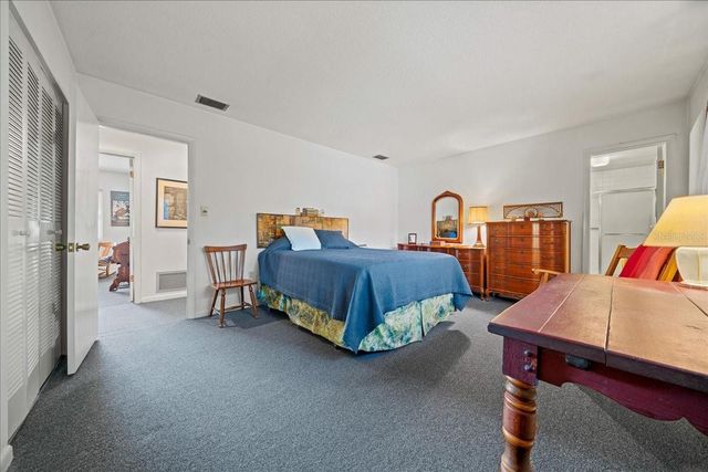 2147 NE 7TH STREET, Ocala, FL 34470