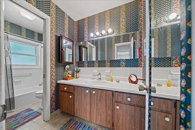 2147 NE 7TH STREET, Ocala, FL 34470