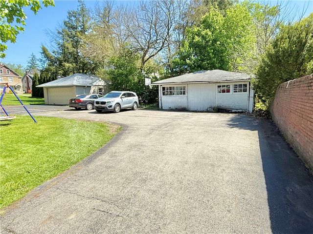 1714 Highland Ave, New Castle, PA 16105