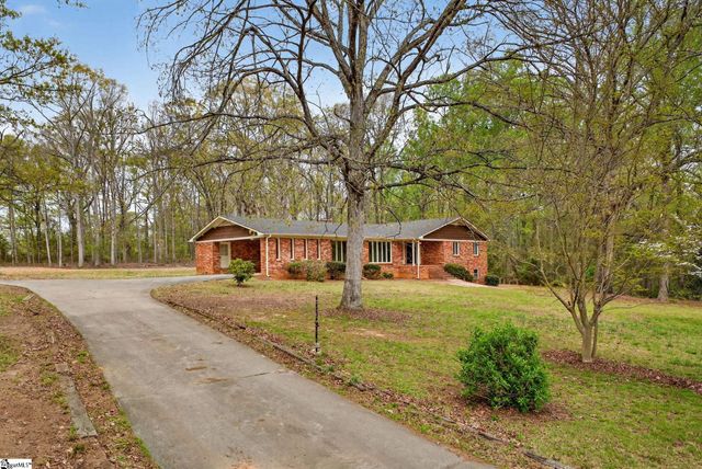 3121 Cannons Campground Road, Spartanburg, SC 29307
