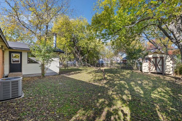 2549 Inadale Avenue, Dallas, TX 75228