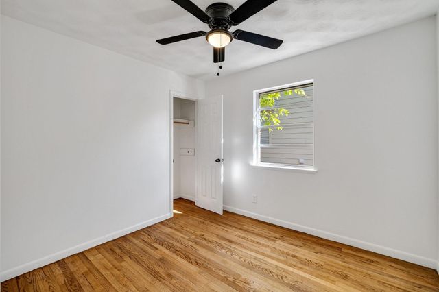 2549 Inadale Avenue, Dallas, TX 75228