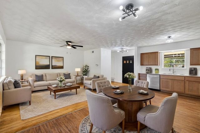 2549 Inadale Avenue, Dallas, TX 75228