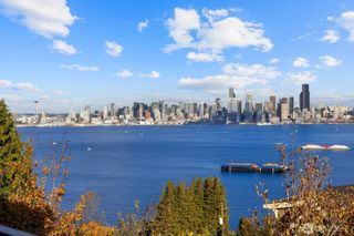 1701 41st Avenue SW, Seattle, WA 98116