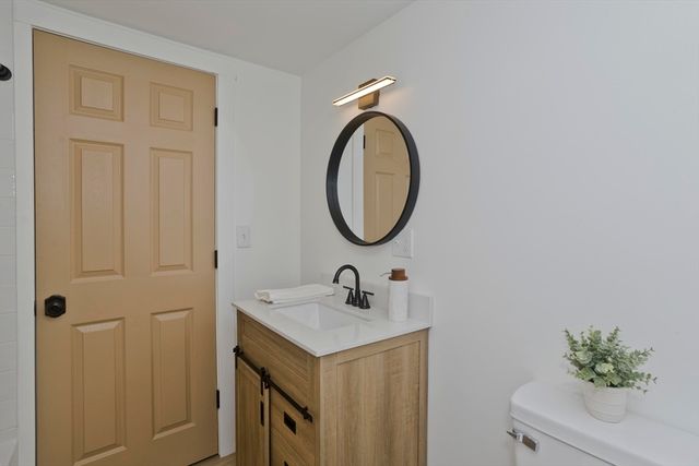 56 Colonial Ave, Springfield, MA 01109