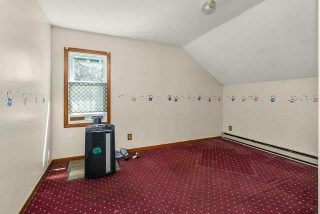 216 E 3rd Street, Chaska, MN 55318
