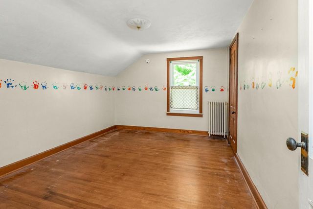 216 E 3rd Street, Chaska, MN 55318