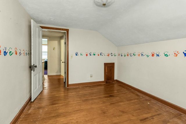 216 E 3rd Street, Chaska, MN 55318