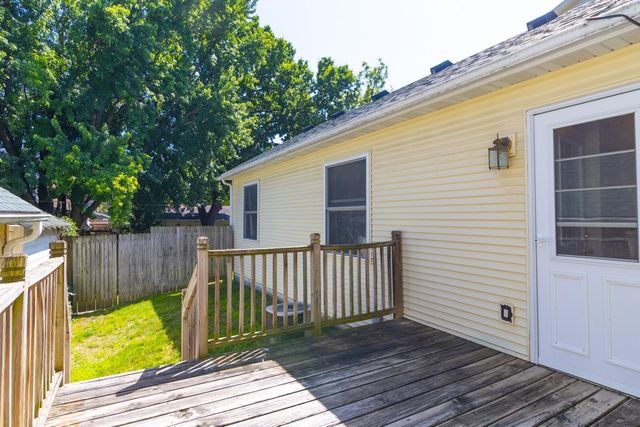 216 E 3rd Street, Chaska, MN 55318