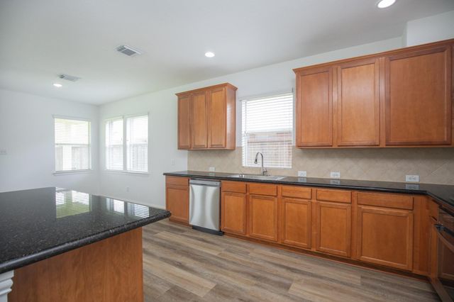 810 Aqua Vista, Richmond, TX 77469
